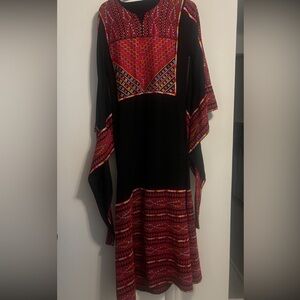 thobe middle eastern dress